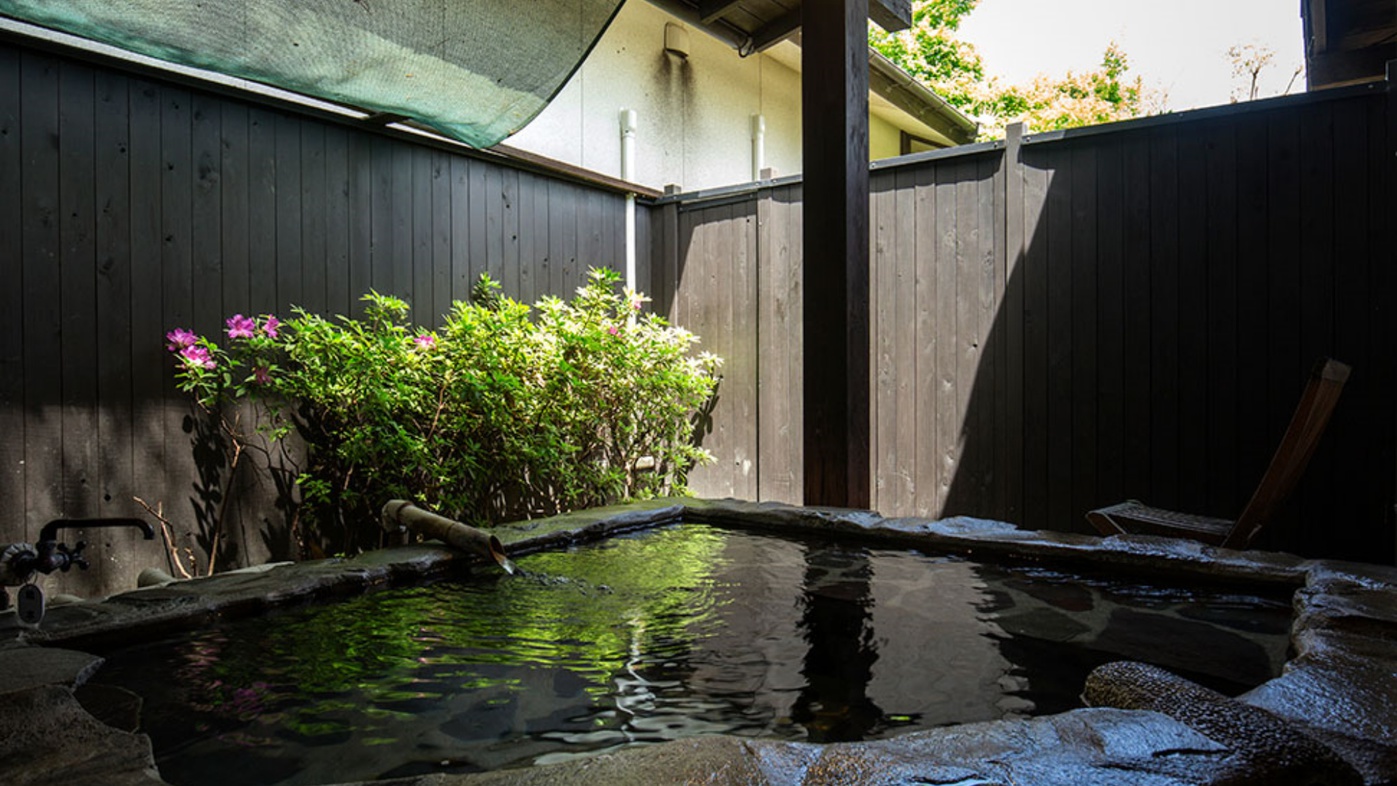 【施設】お部屋のお風呂（リニューアル和洋室内湯・露天）