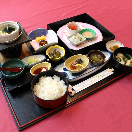 This photo about Nekonaki Onsen Shikibu no Yakata Izutsuya shared on HyHotel.com