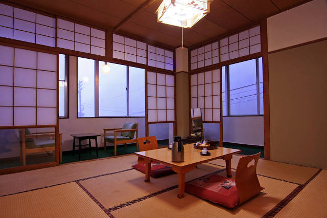 燕温泉　ホテル花文（旧中村屋旅館） 写真3