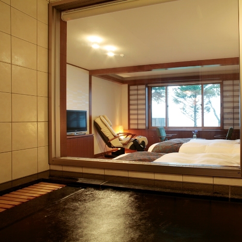 Standard Lake View Twin Room Non-Smoking