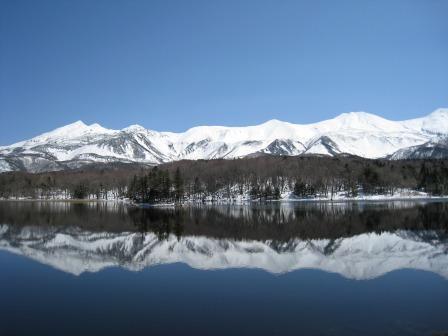 残雪の知床連山