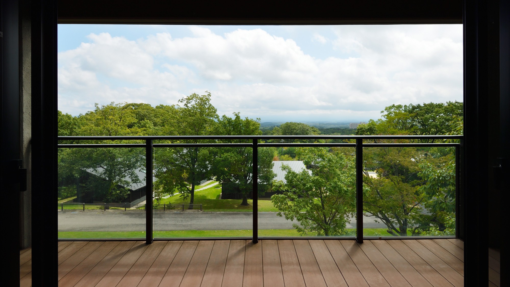 客室テラスからの眺め（客室により景色は異なります）