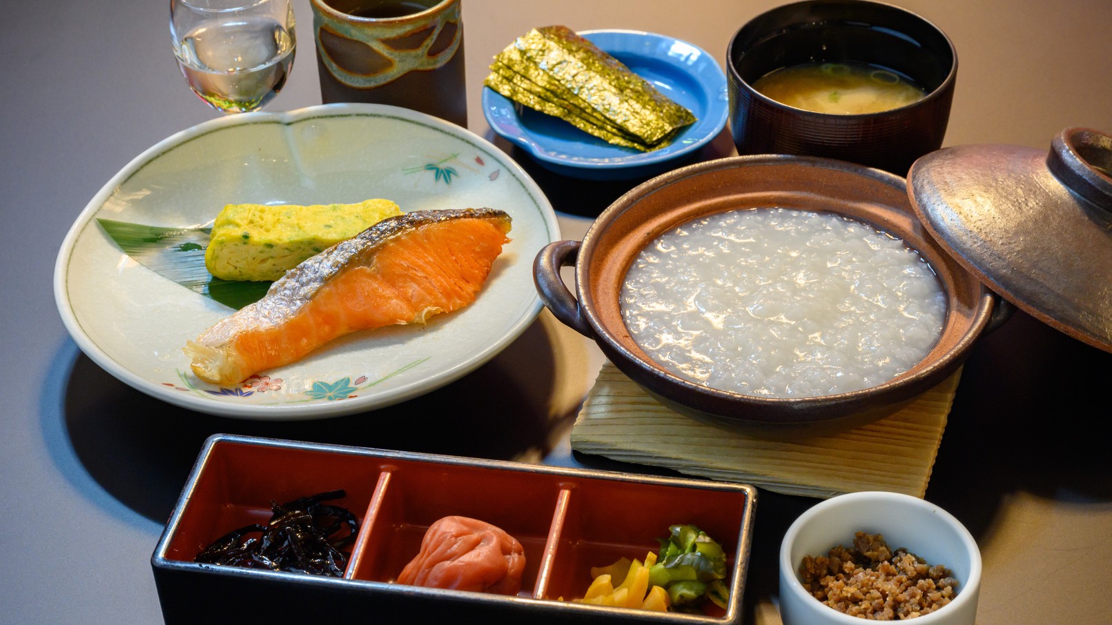 【朝食】朝粥定食イメージ