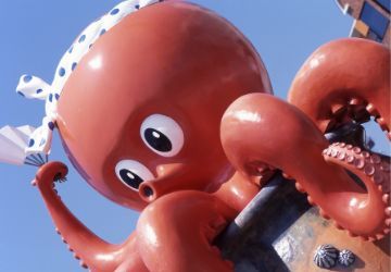 タコモニュメント
