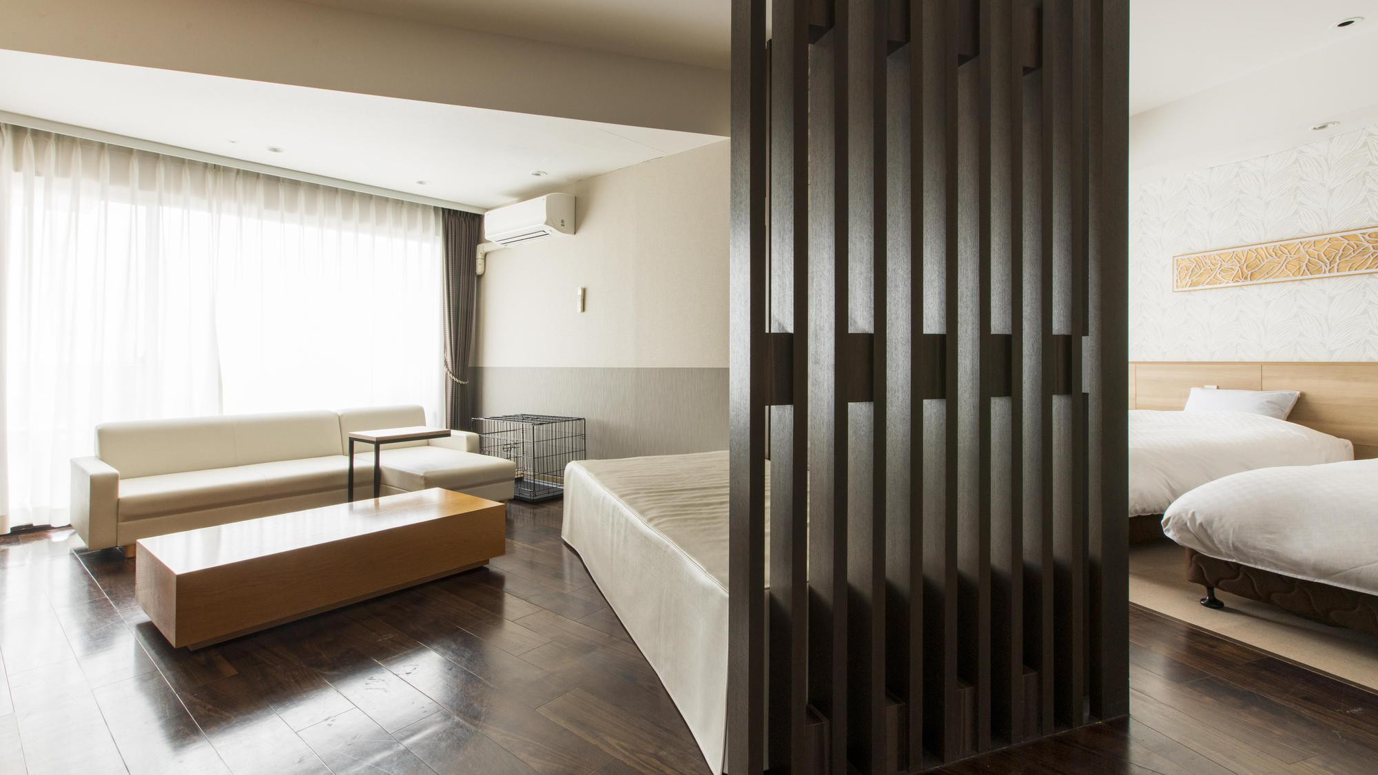 デラックストリプル