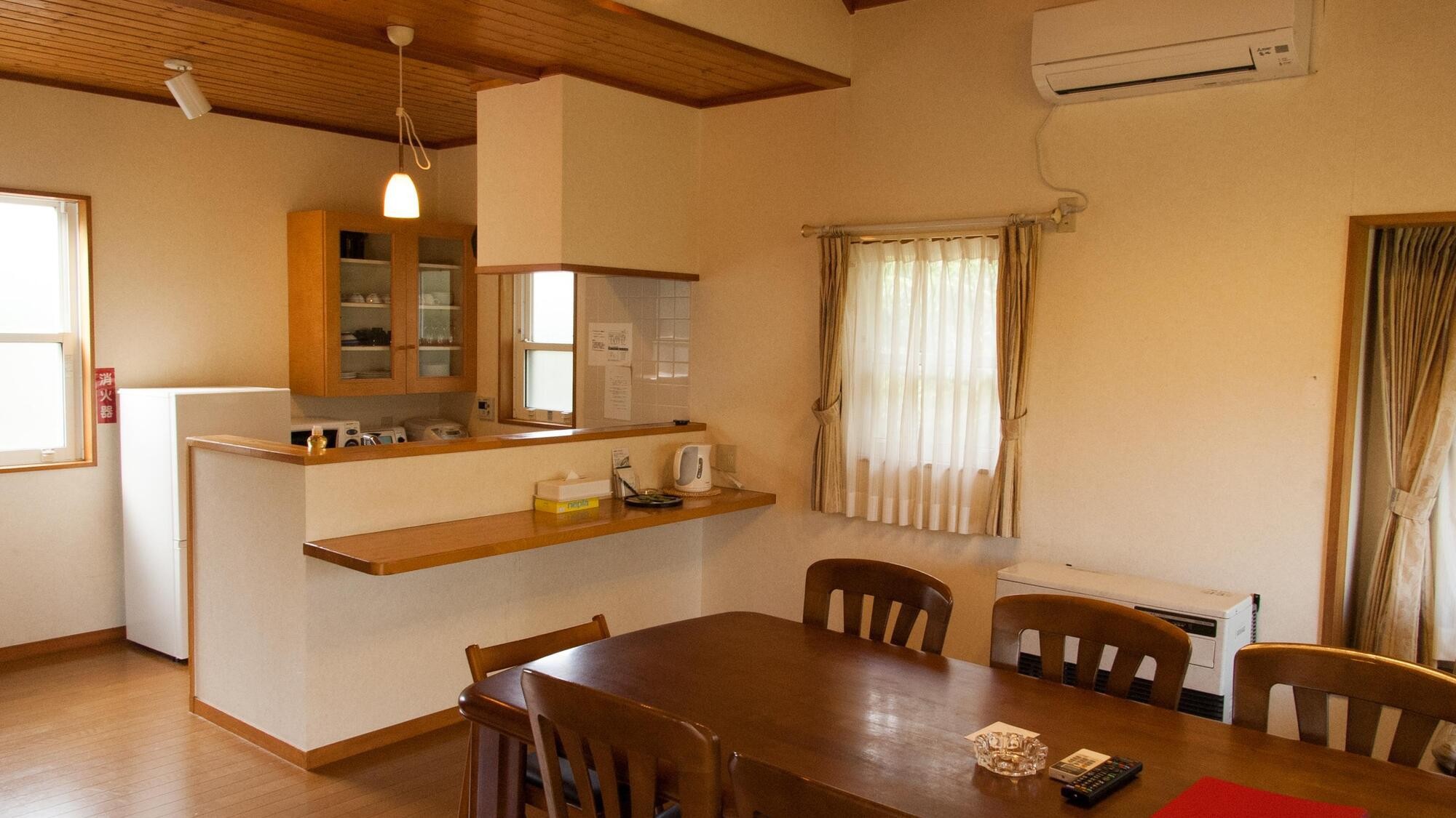 スタンダードコテージ2LDK〜3DK：リビング（一例）