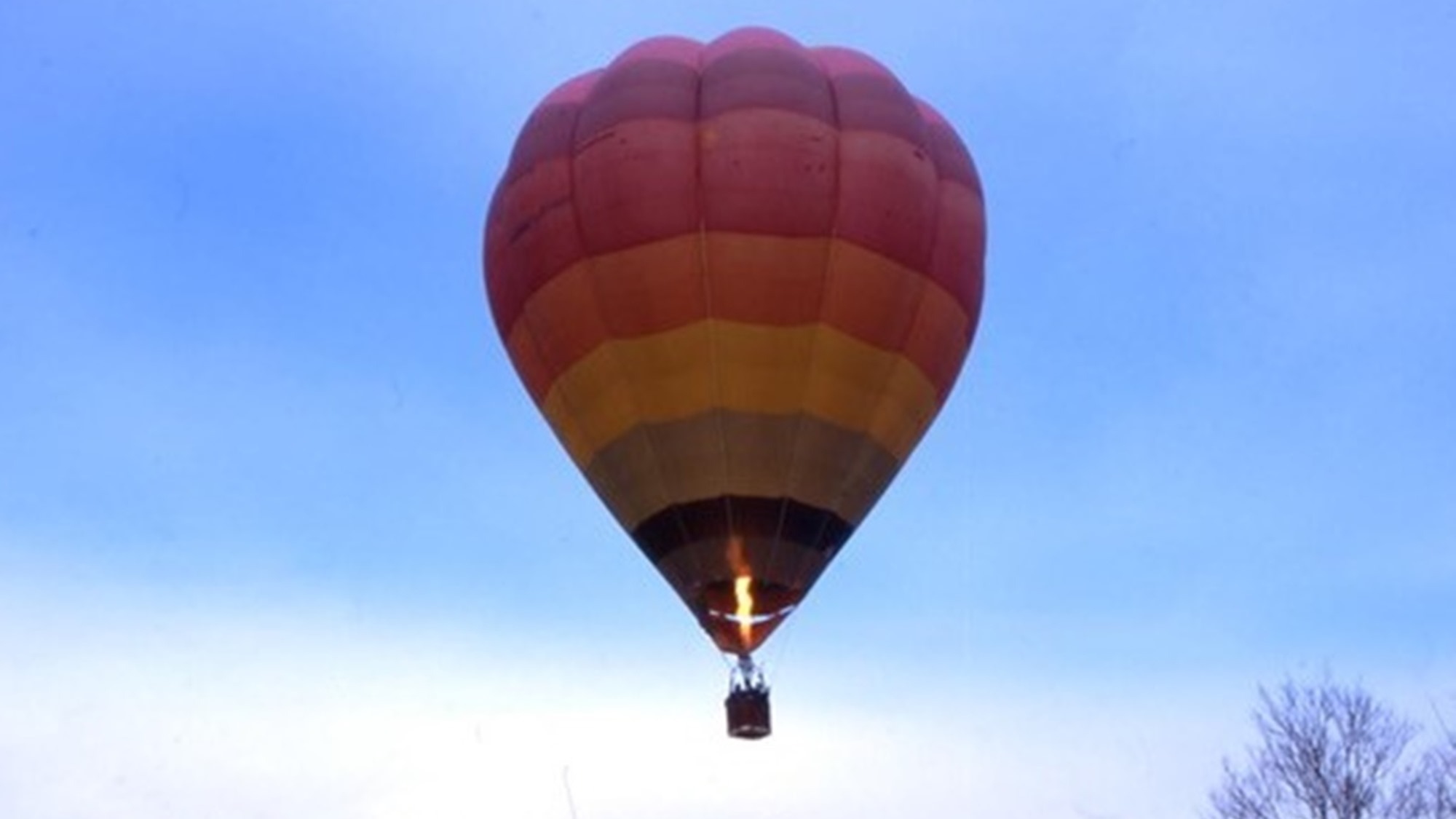 *空中散歩。貴重な体験をぜひ安曇野にて！気球に乗って見下ろす安曇野は一味違う魅力が満載。
