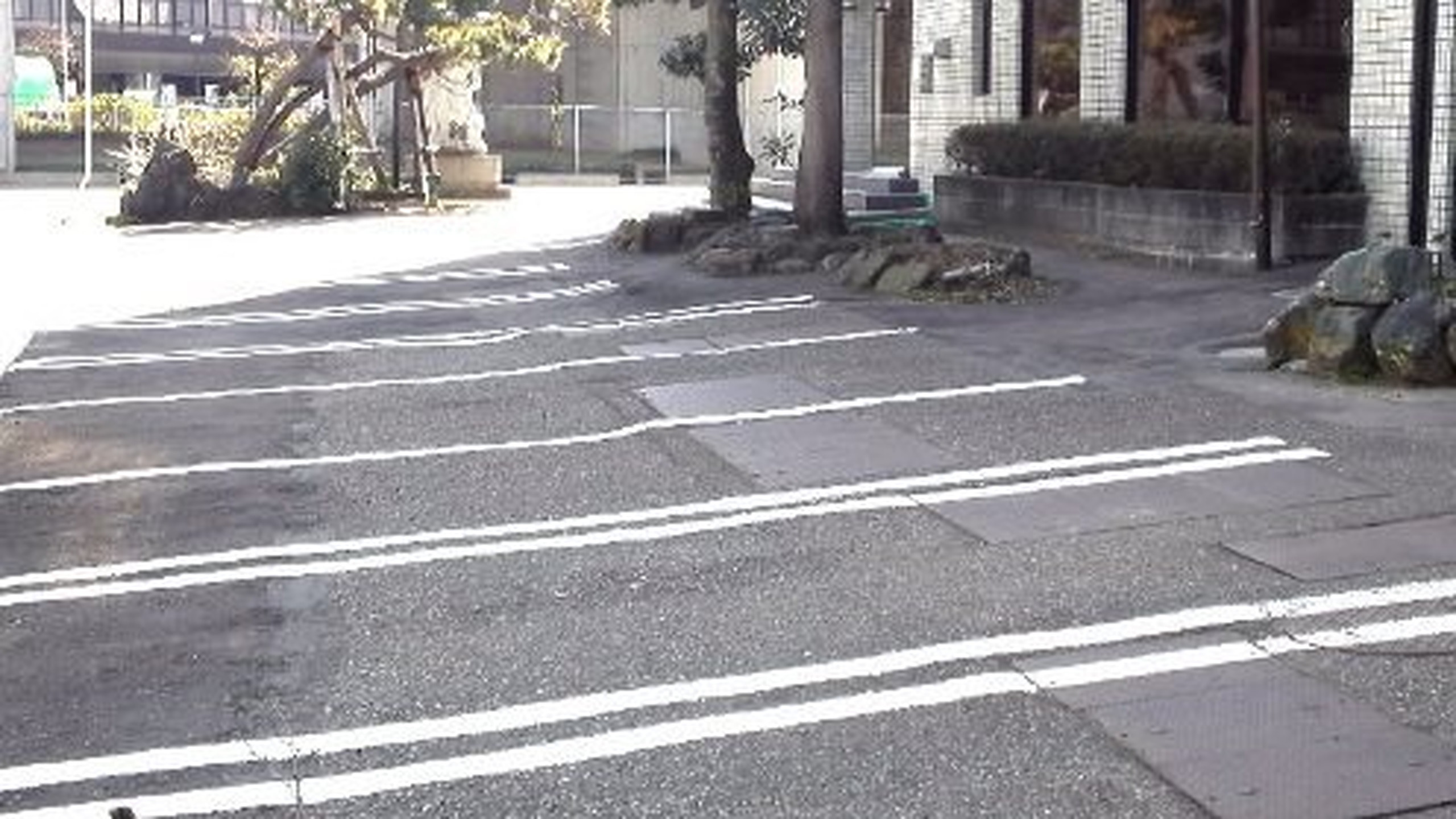 敷地内無料駐車場