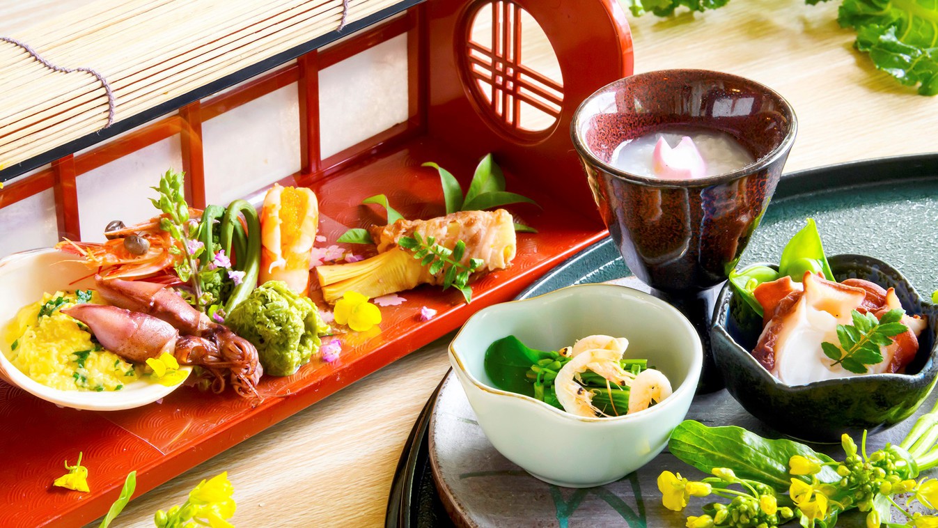 【料理イメージ】やまがたの旬の食材を使用した和洋中折衷料理