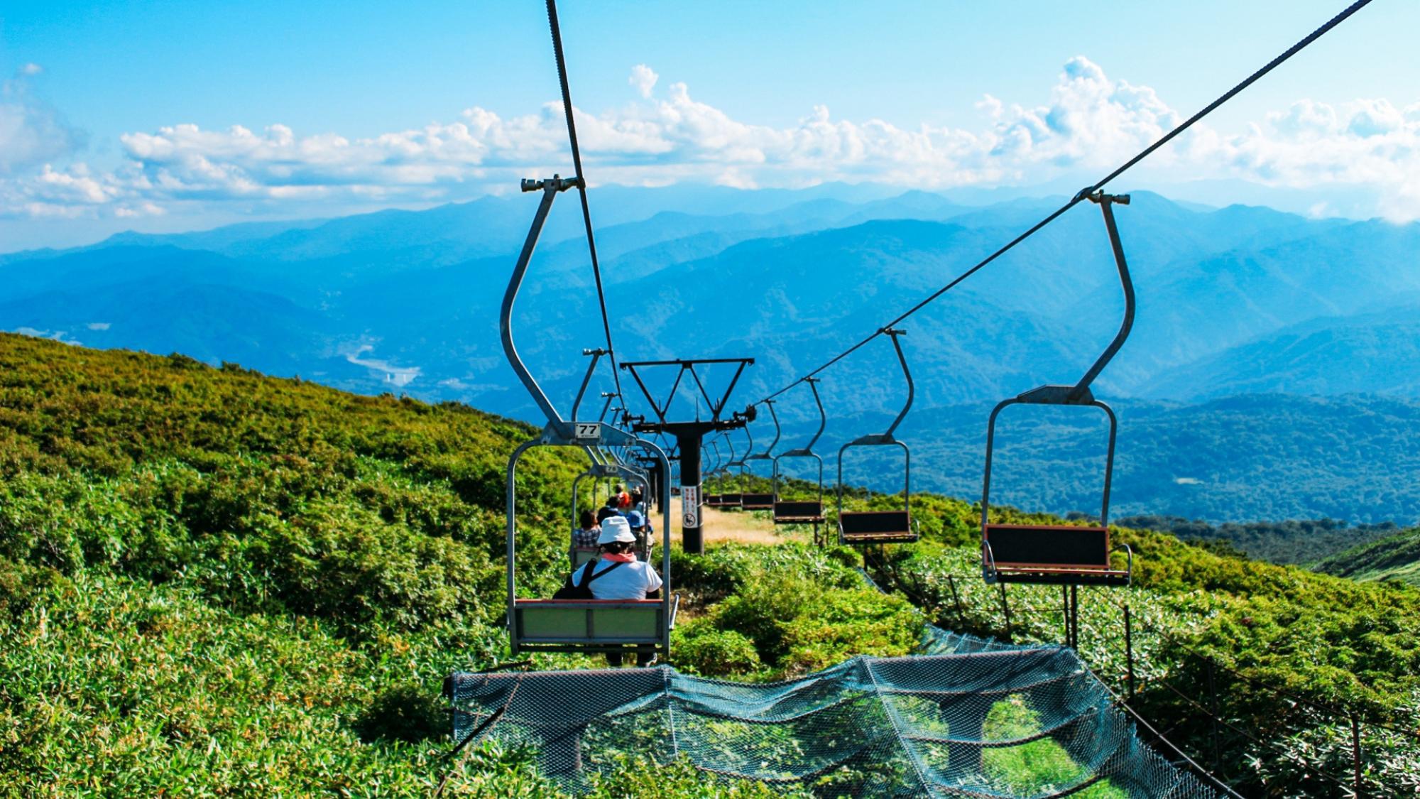 月山スキー場春夏にも