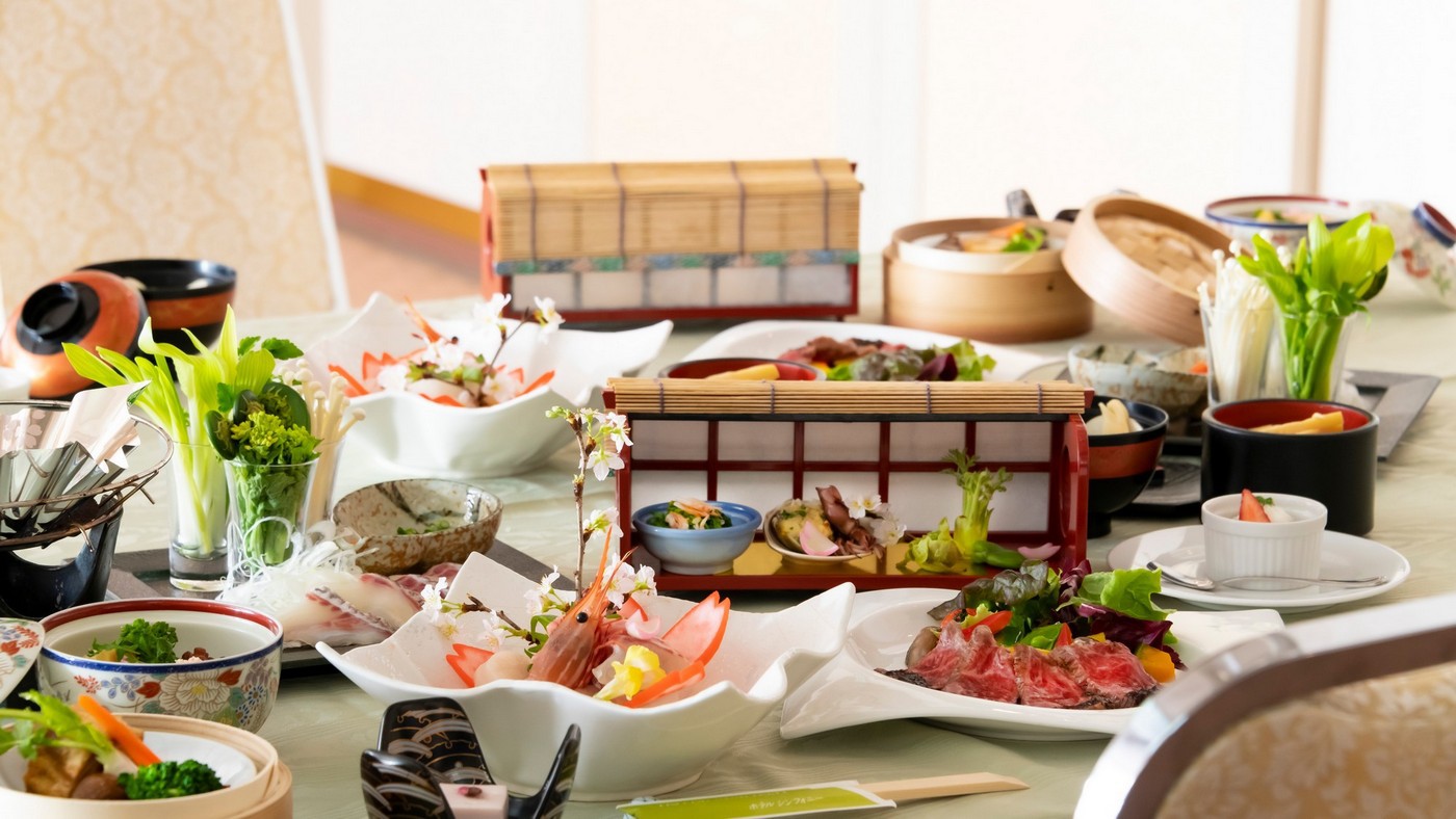 華やかな春のお料理を味わっていただけます。