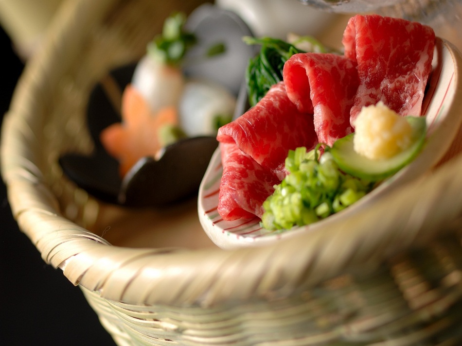 米沢牛刺し