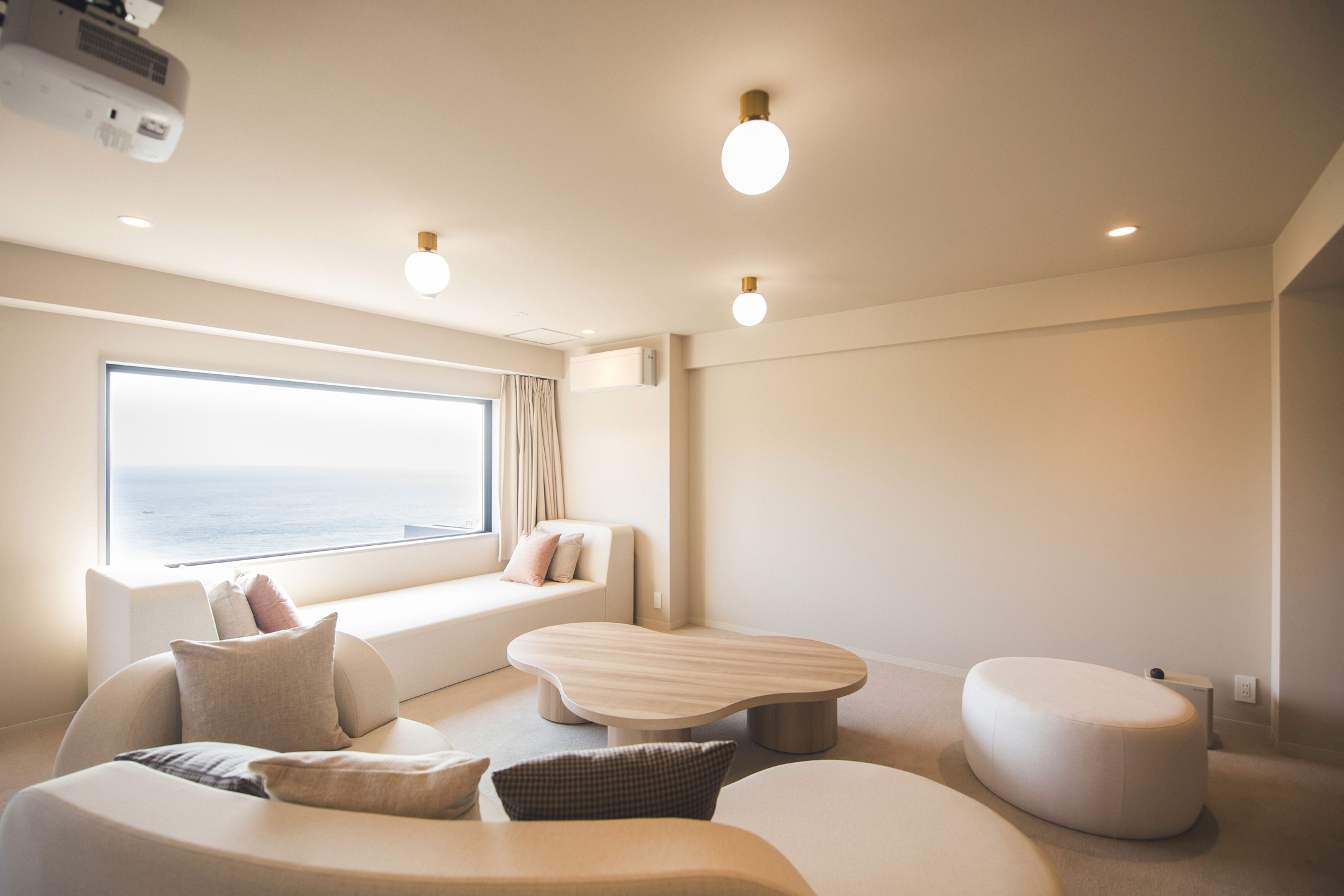 コンセプトルーム結 -YUI-