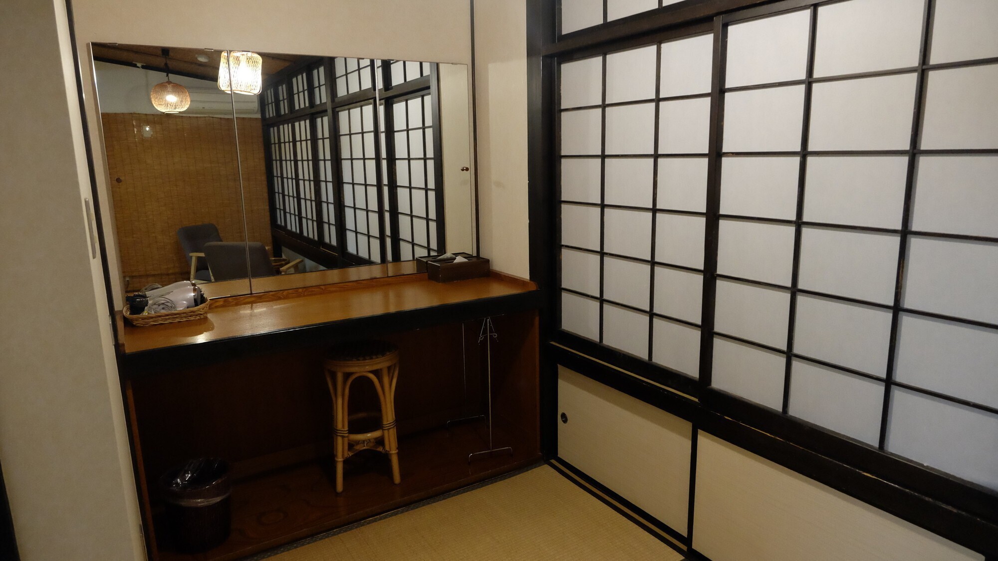 【モダン和室】ドレッサー