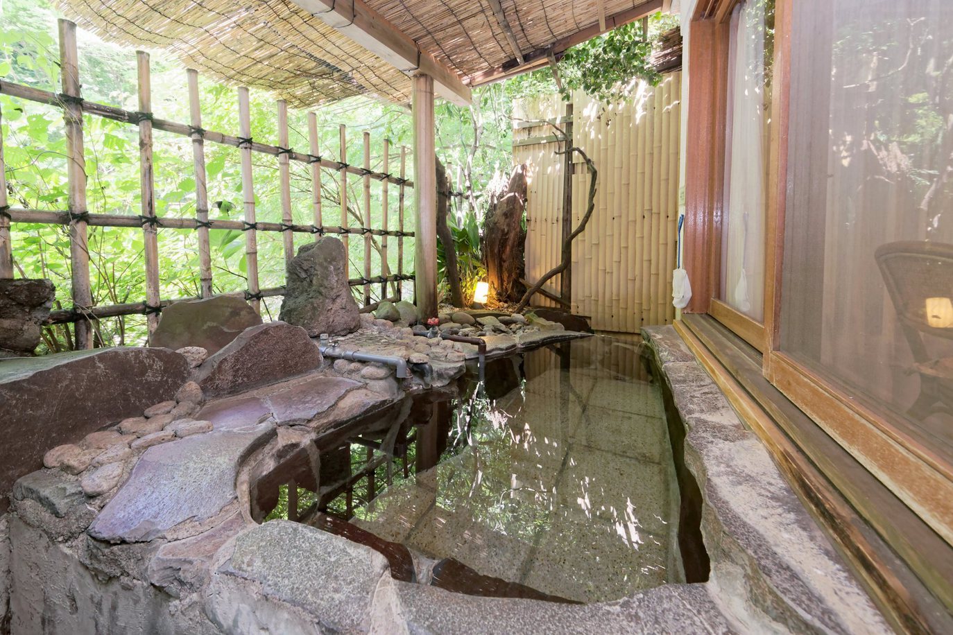 客室露天風呂（一例）