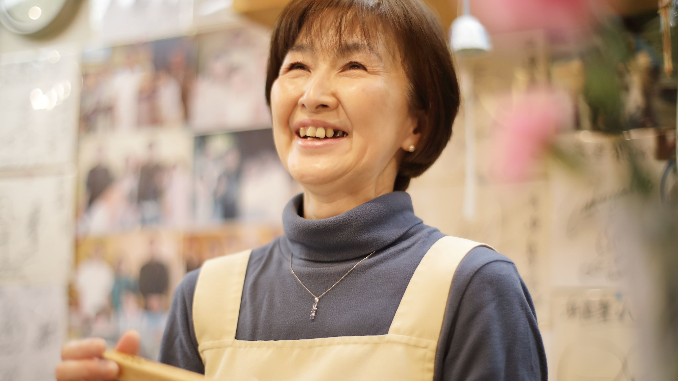 当館を仕切る女将さん。当館での滞在が素敵な思い出になるように尽力します。
