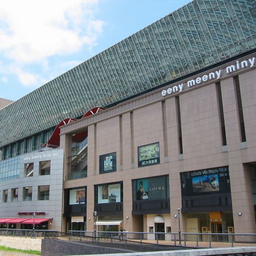 博多リバレイン