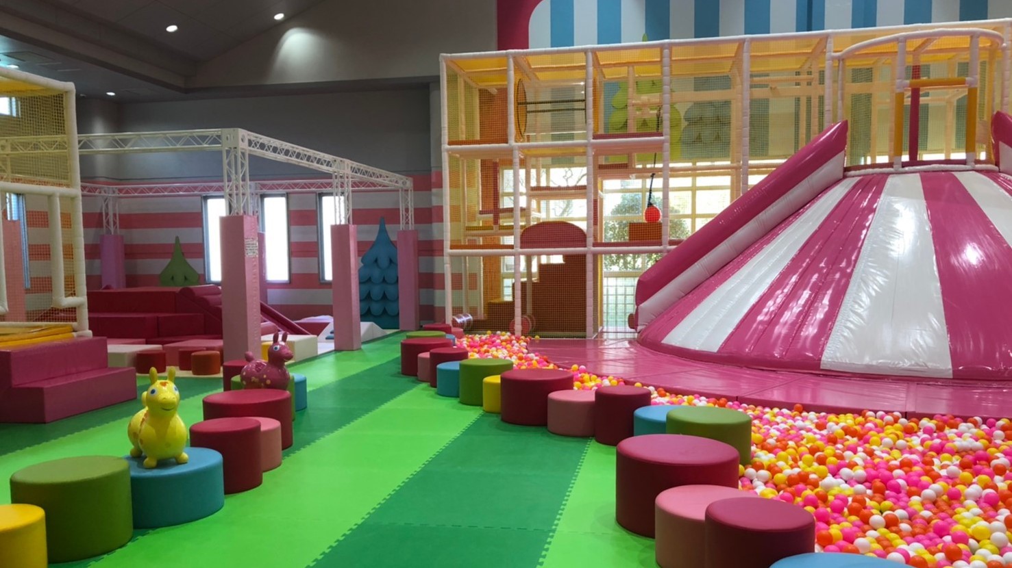 わんぱくランド〜ボールプール&大きな滑り台&トランポリンございます
