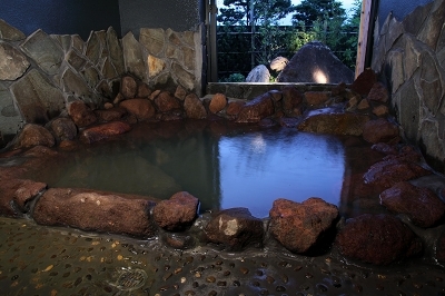 岩神の湯
