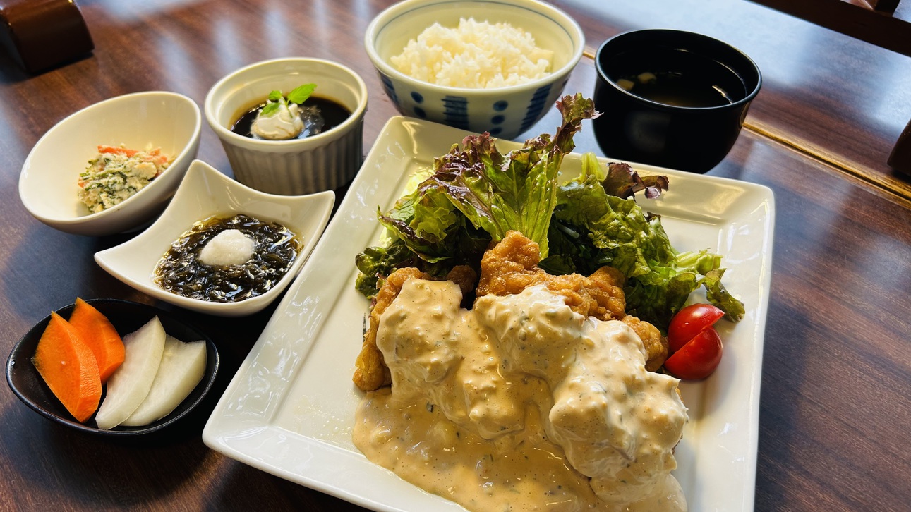 ランチメニューチキン南蛮定食