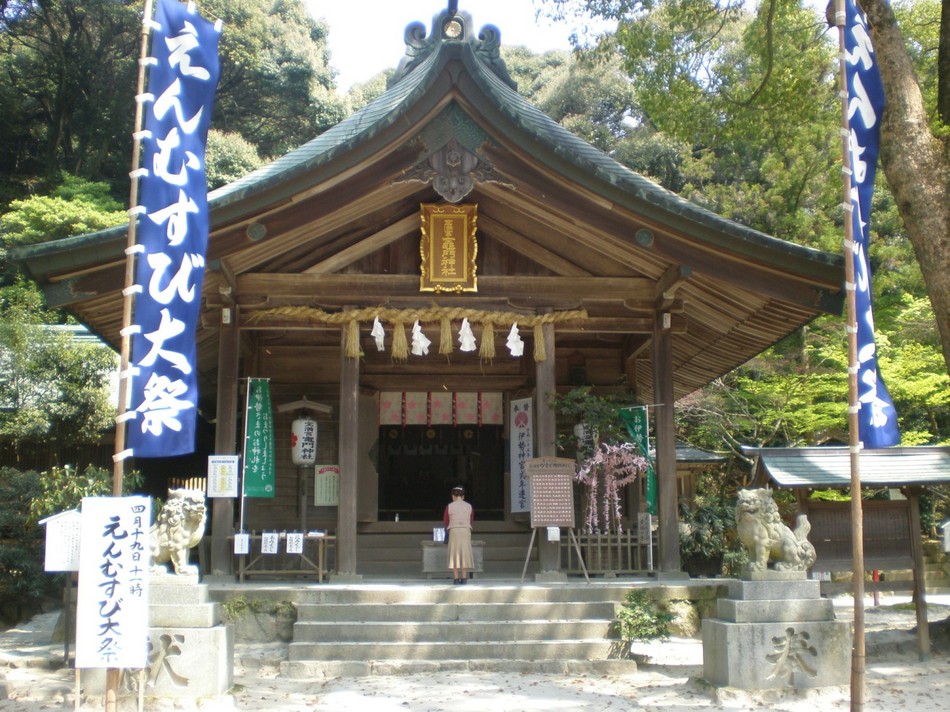 竈門神社