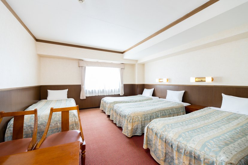 Hakone Gora Hotel Paipu no Kemuri Plus Hakone Gora Hotel Paipu no Kemuri Plus is perfectly located for both business and leisure guests in Hakone. The property features a wide range of facilities to make your stay a pleasant experience. Fa