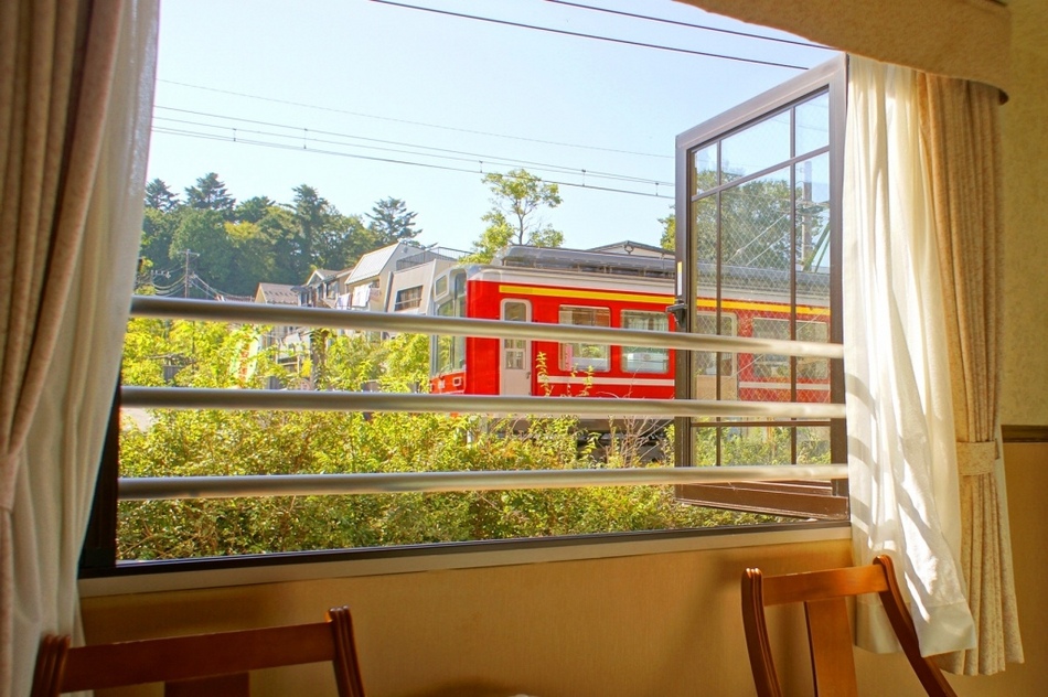 Hakone Gora Hotel Paipu no Kemuri Plus Hakone Gora Hotel Paipu no Kemuri Plus is perfectly located for both business and leisure guests in Hakone. The property features a wide range of facilities to make your stay a pleasant experience. Fa