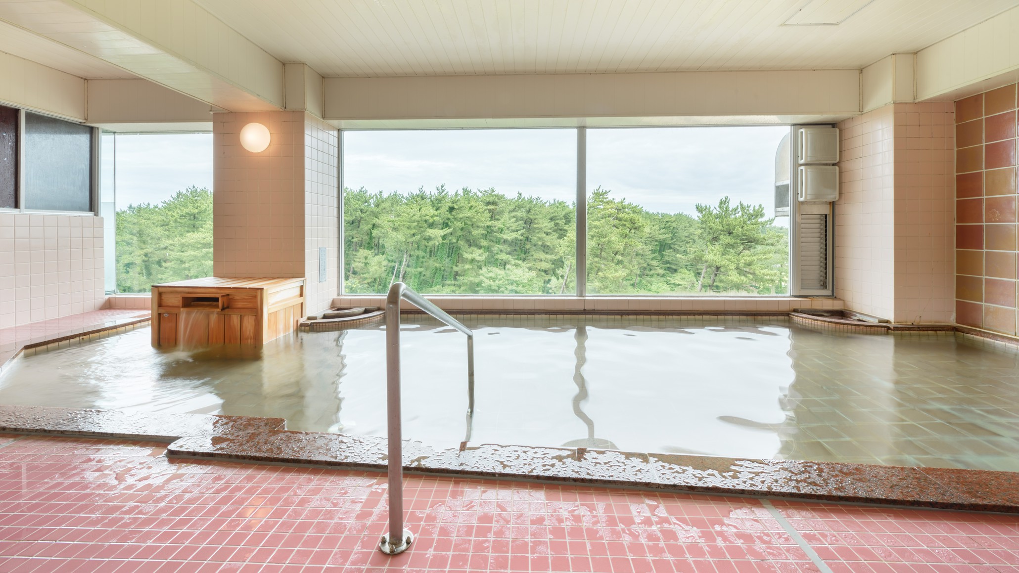 展望大浴場「鳥海の湯」