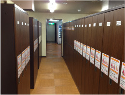 ロッカールーム2