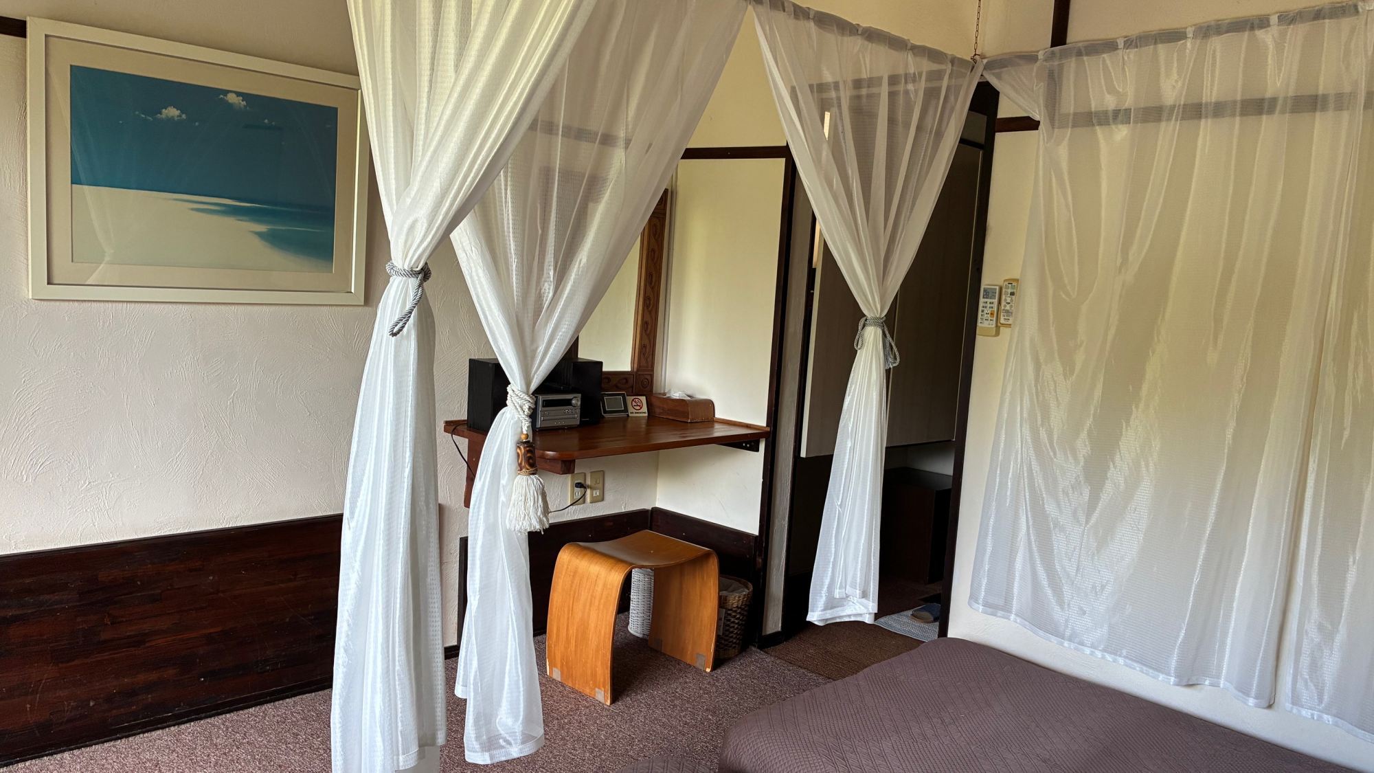 *【テラスジャグジー付ツインルーム】ナチュラルテイストで落ち着いた室内空間