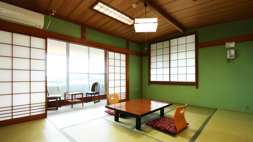 10畳和室トイレ付足を伸ばしてごゆっくりとお過ごしください。