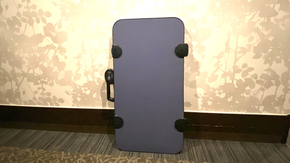 ズボンプレッサー（各階）