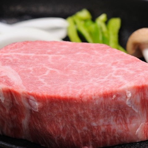 【米沢牛ステーキ】米沢牛ステーキ１２０g　日本三大和牛を楽しもう！