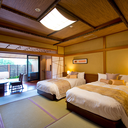 【本館南館】日本間に居ながらにしてお休みは快適なベッドで