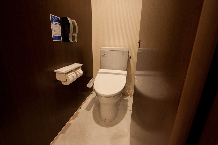 ７F・８Fトイレ「ウォシュレット完備」