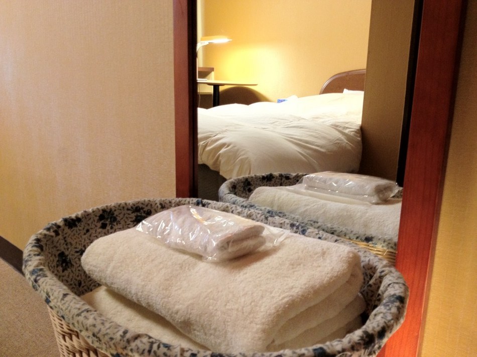 Shirakawa Business Hotel Shirakawa Business Hotel is a popular choice amongst travelers in Shirakawa, whether exploring or just passing through. The property has everything you need for a comfortable stay. Service-minded staf