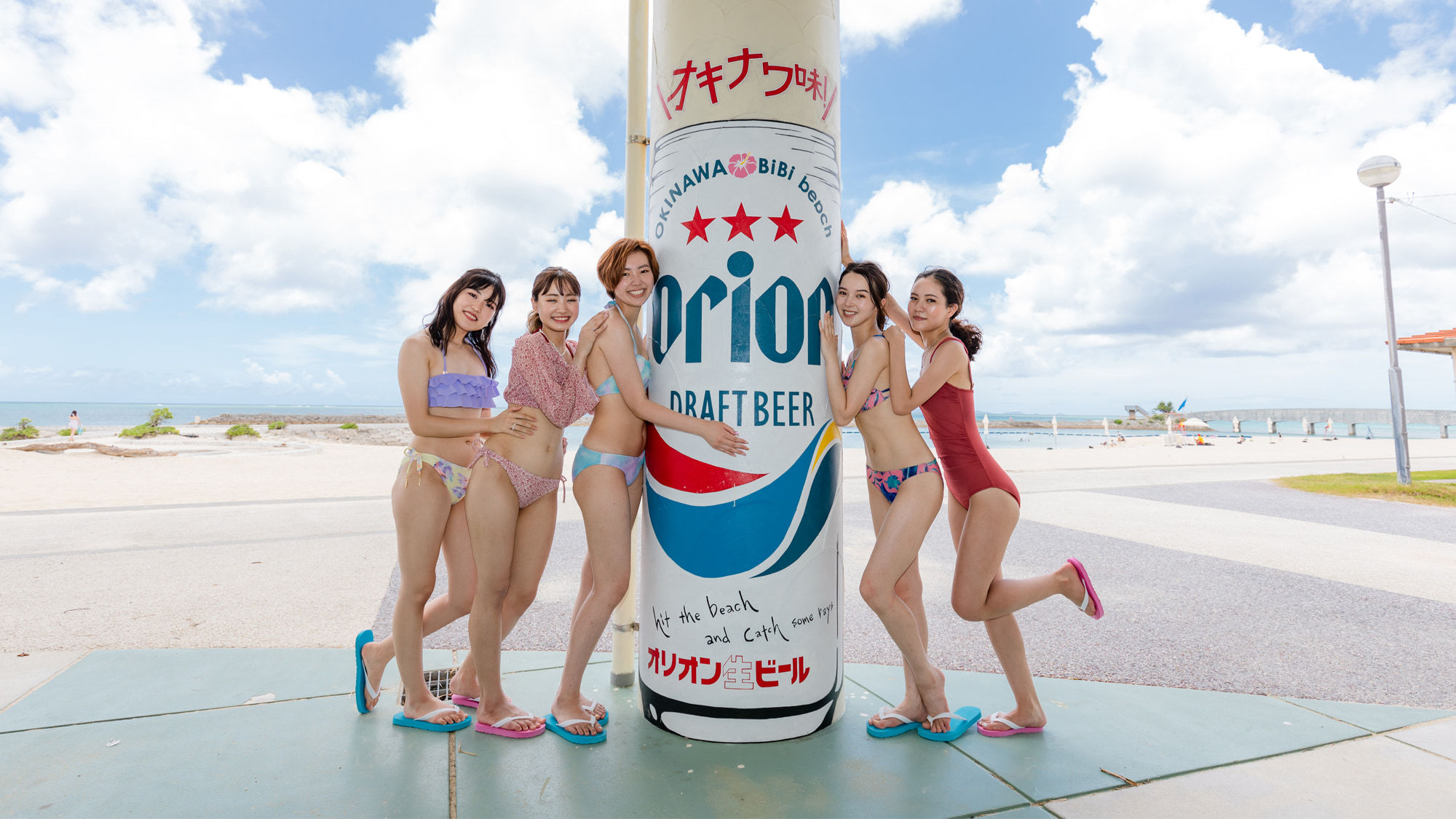 美々ビーチ内ウォールアート（Orionビール）