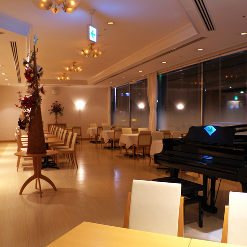 1Fレストラン「ラフィネ」」（17：30〜21：00最終)