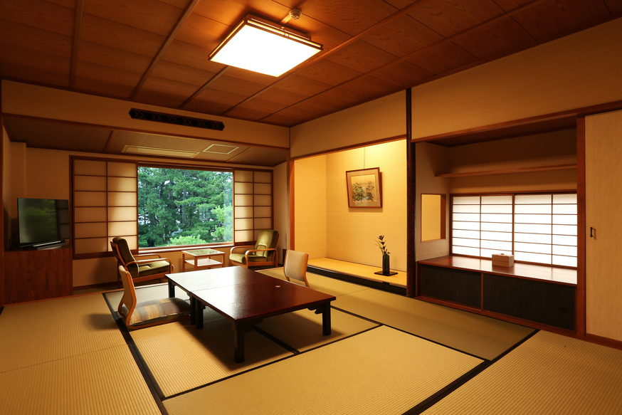 和室１０畳「舞の棟」３階