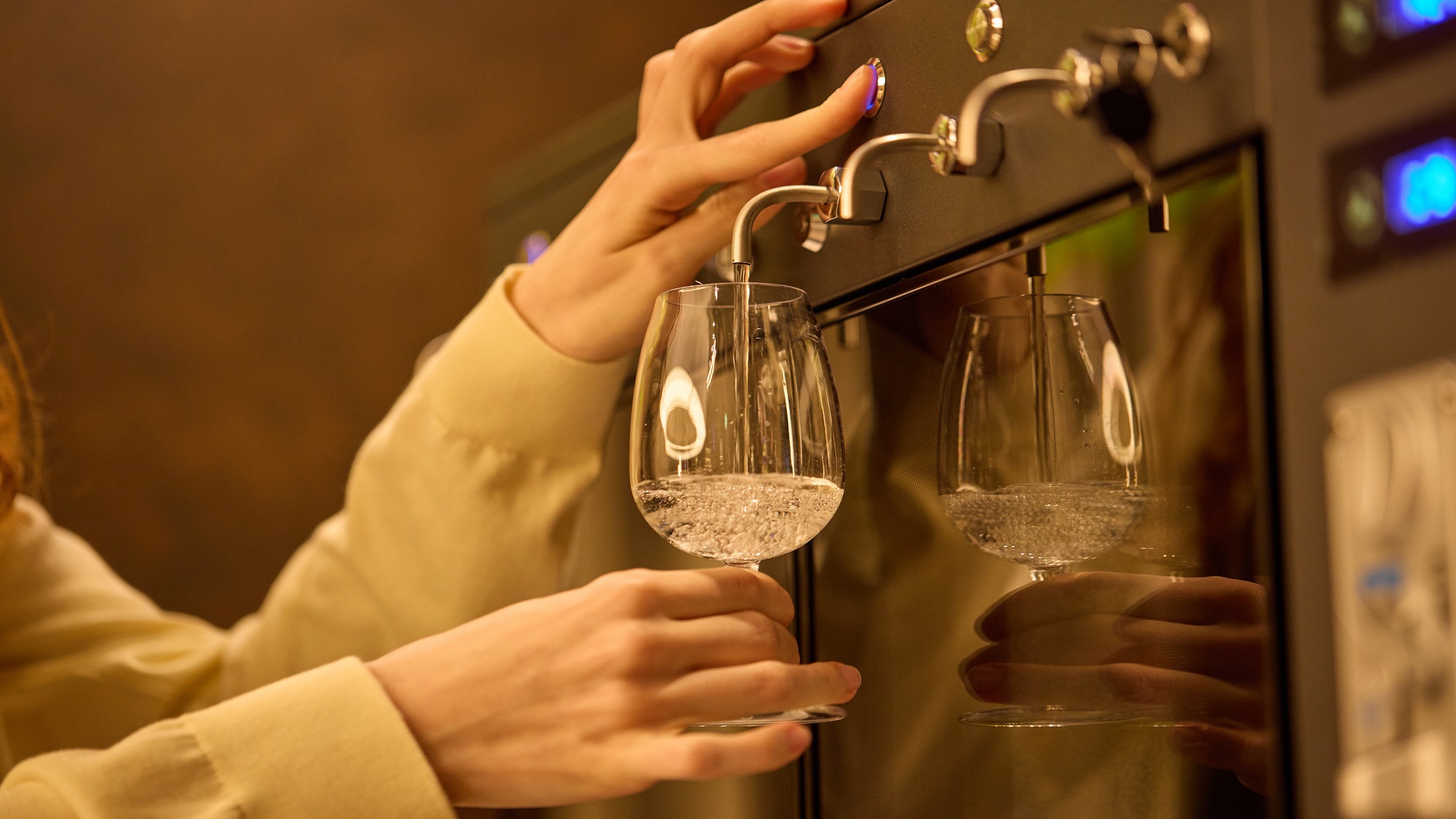 常時 計6種類のワイン、日本酒をご用意（内容は時期により異なる）