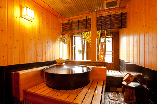 鉄釜風呂『流』1100円／カップル・ご夫婦でご利用下さい。こちらも城崎の温泉です。