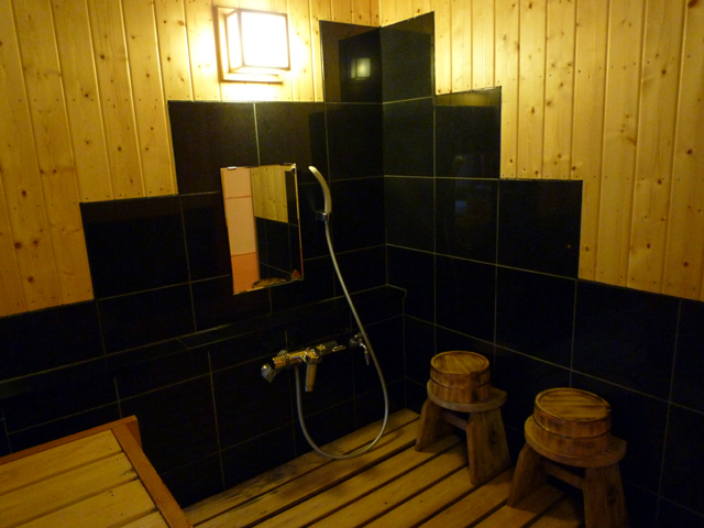 鉄釜風呂『流』1100円／カップル・ご夫婦でご利用下さい。こちらも城崎の温泉です。