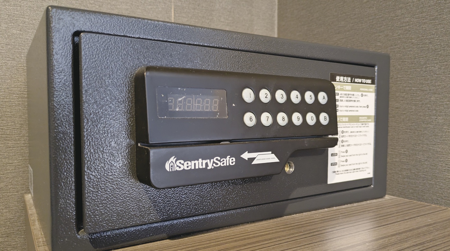 客室内貴重品金庫