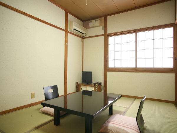 Satsu Onsen Minshuku Umashiyadokadoya Located in Kami, Satsu Onsen Minshuku Umashiyadokadoya is a perfect starting point from which to explore Hyogo. The property has everything you need for a comfortable stay. All the necessary facilitie