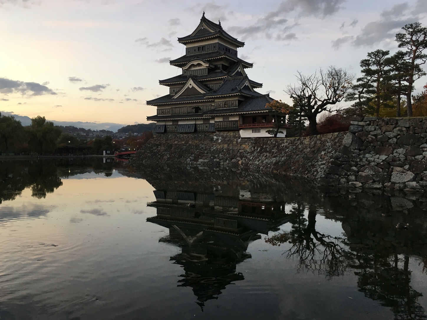 松本城（夕景）