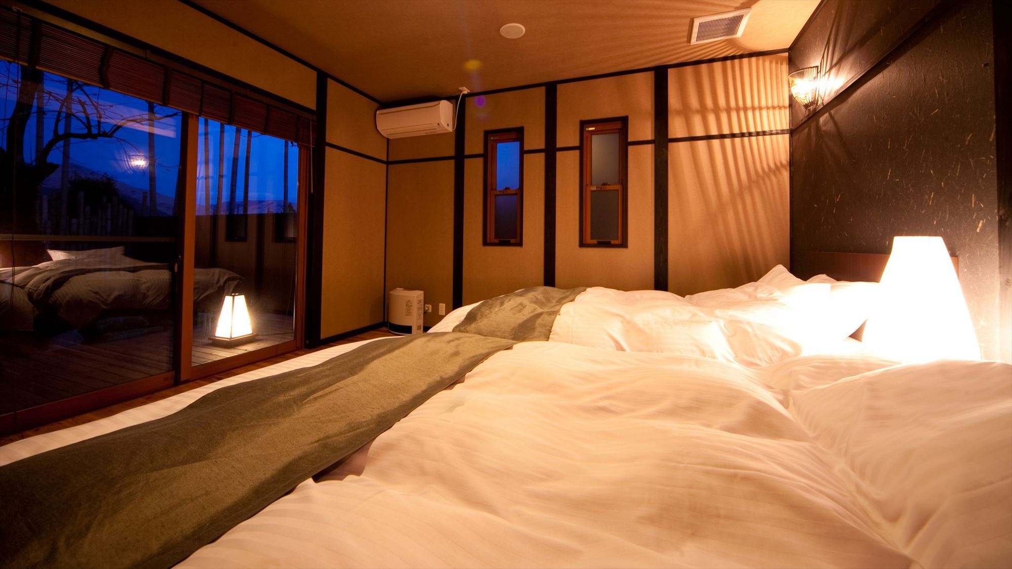 Yufuin Onsen Yufu no Irodori Yadoya Ohashi Located in Yufuin, Yufuin Onsen Yufu no Irodori Yadoya Ohashi is a perfect starting point from which to explore Yufu. The hotel has everything you need for a comfortable stay. Service-minded staff wil
