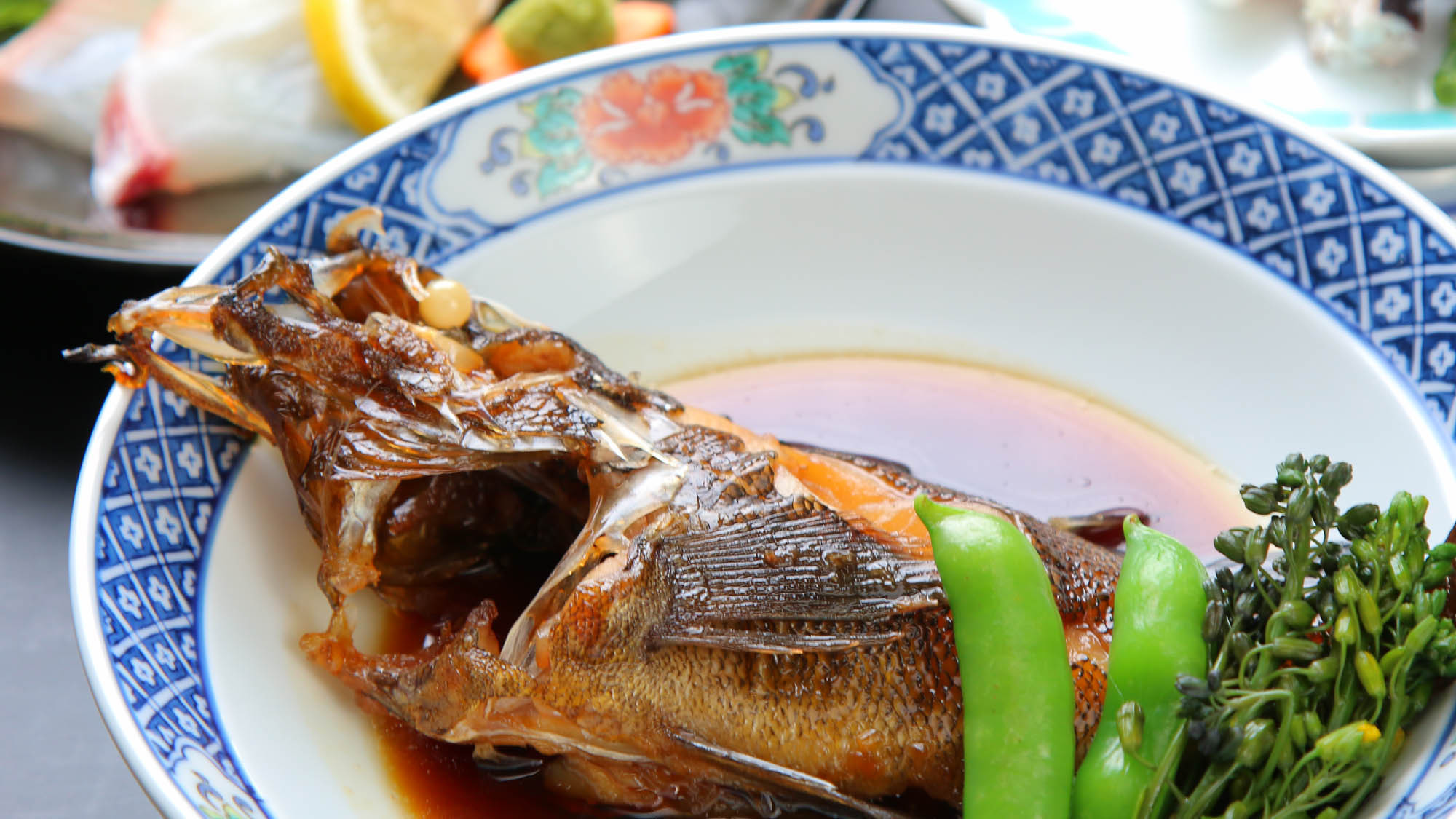有明海産の新鮮な魚たちを割烹らしく色々な料理にアレンジ。