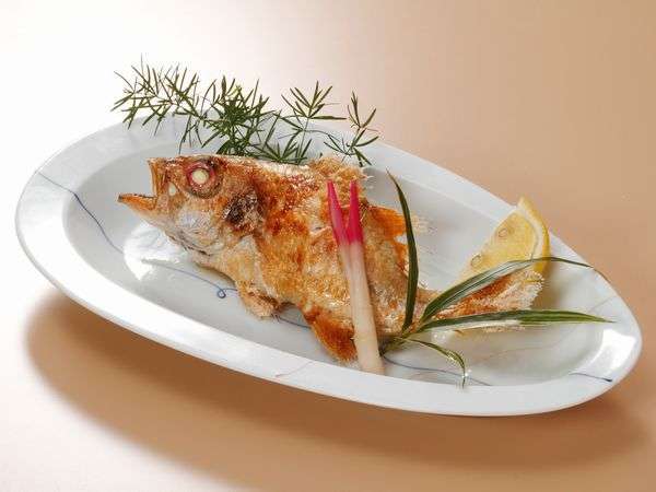 【のどぐろ塩焼き＠¥3，300税込】脂ののった旨い白身の高級魚