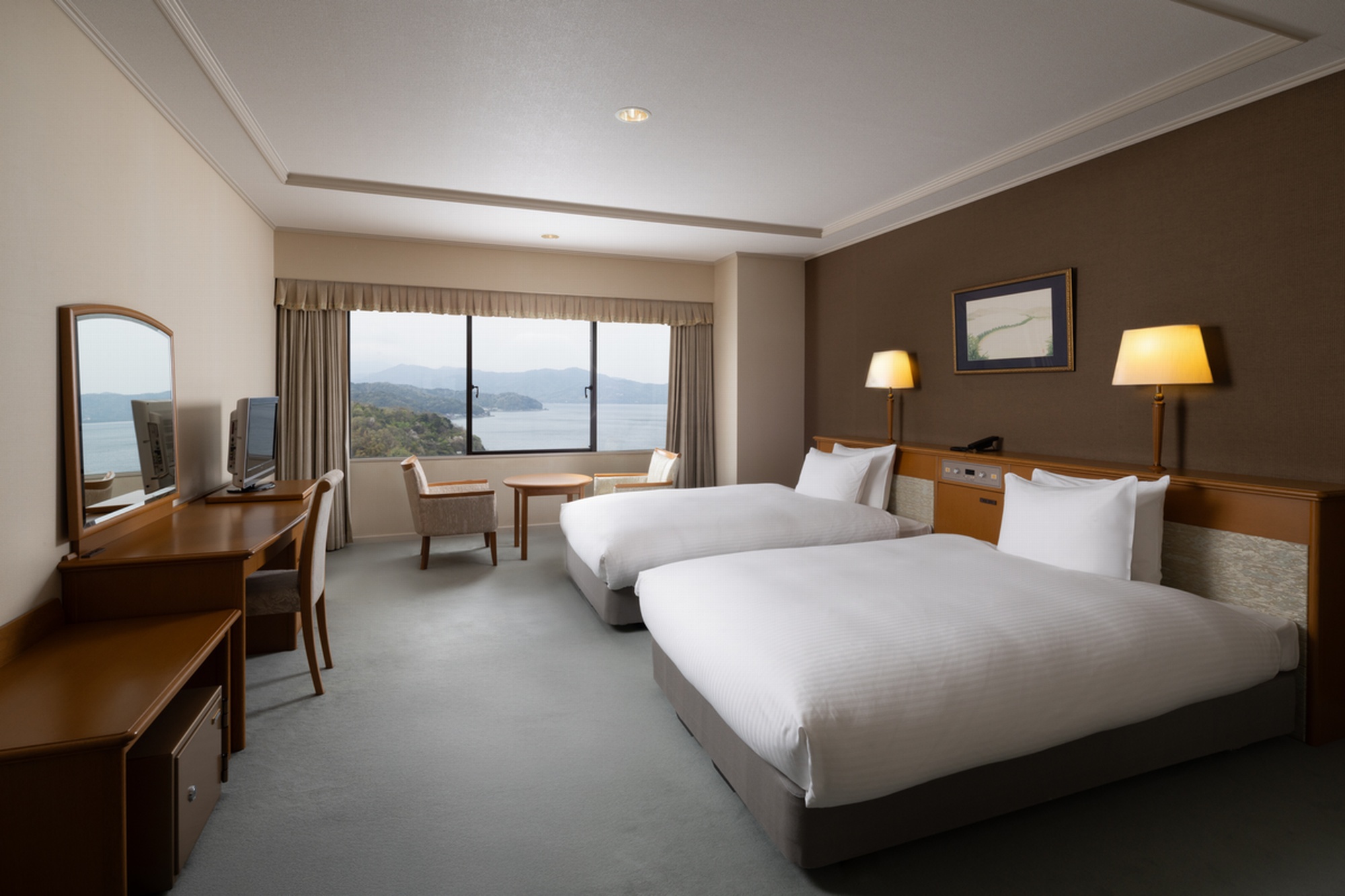 クラシックデラックススイートベッドルーム