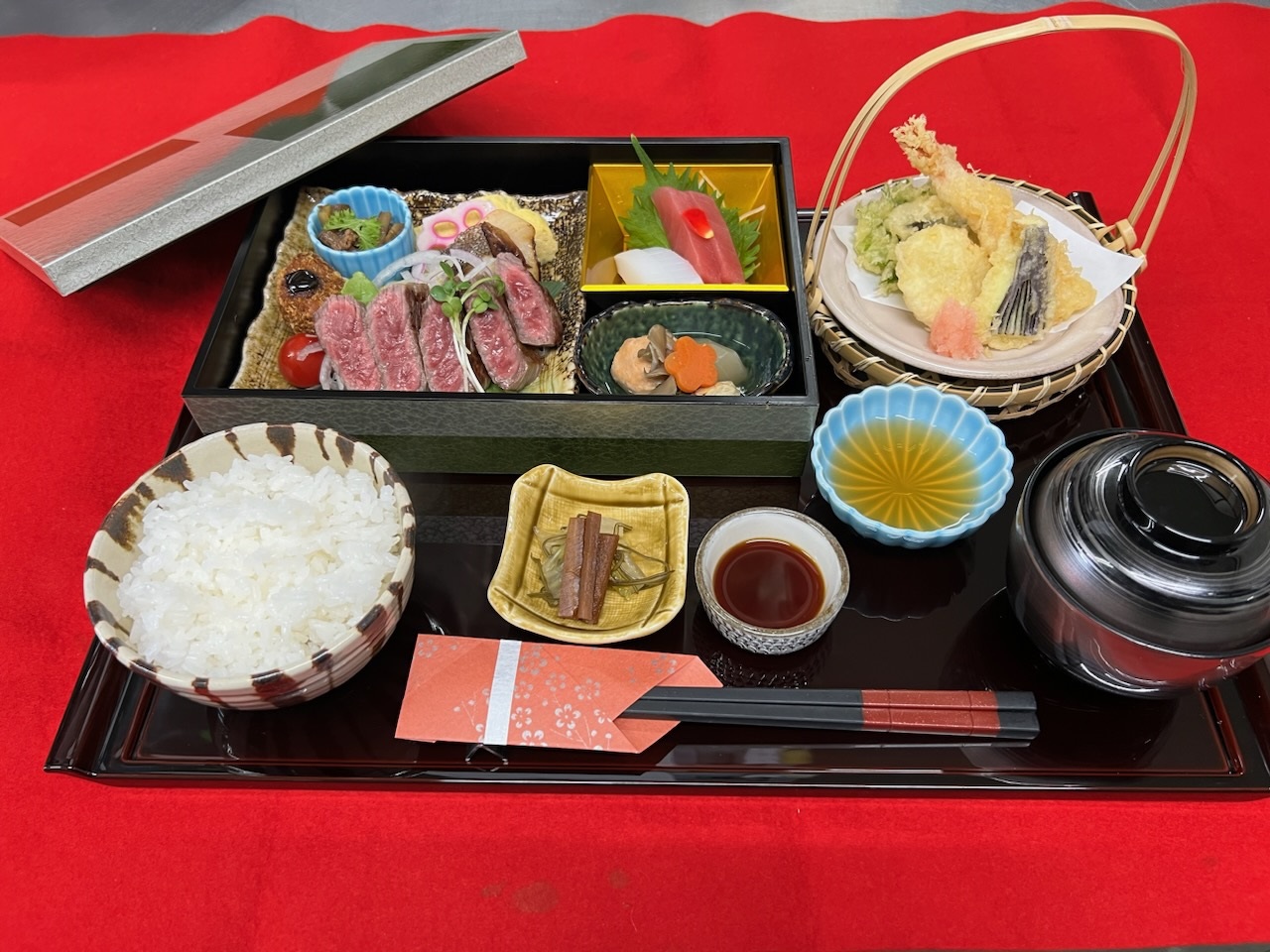 レストラン葵＜葵弁当＞ランチ限定メニュー